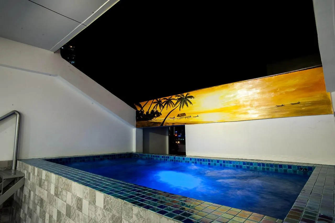 Laluna Saigon Hotel Ho Chi Minh City 3*,  Vietnam