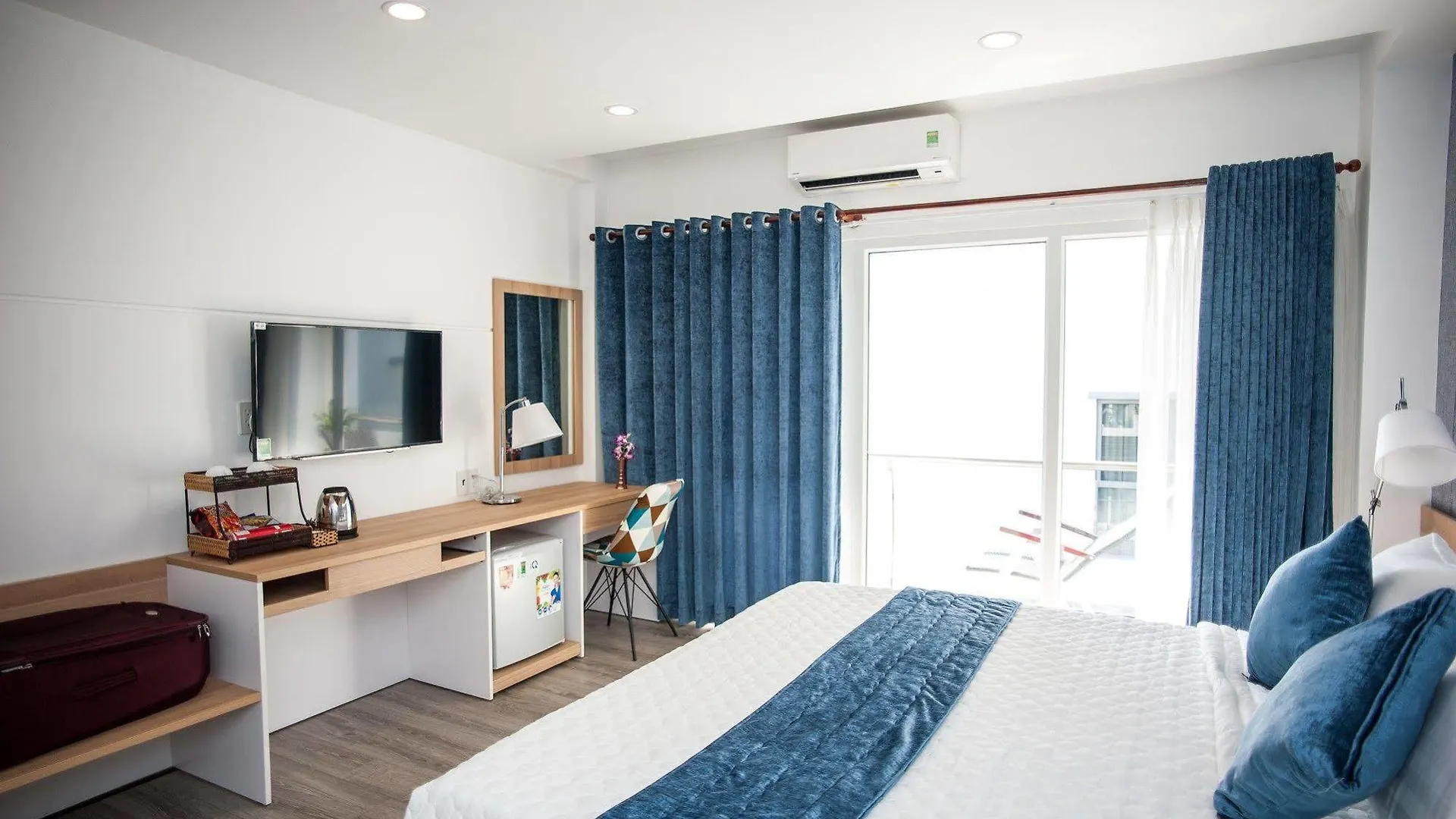 Laluna Saigon Hotel Ho Chi Minh City 3*,  Vietnam